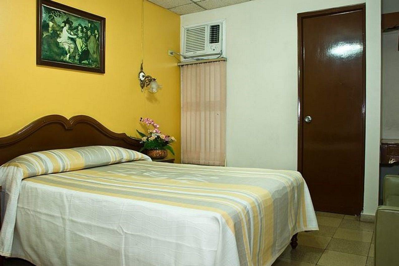 Residencial & Hotel Palazzo Kota Panama Bagian luar foto